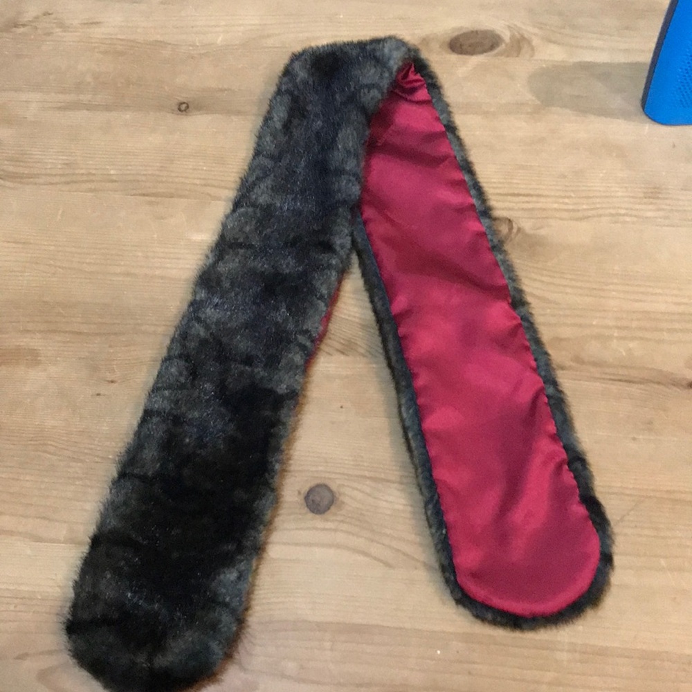 Dubarry faux fur scarf